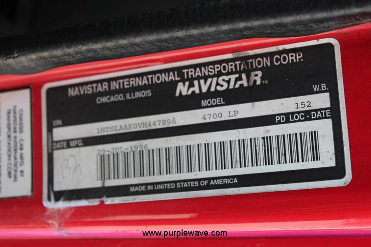 image for item J1140 1997 International 810 ambulance