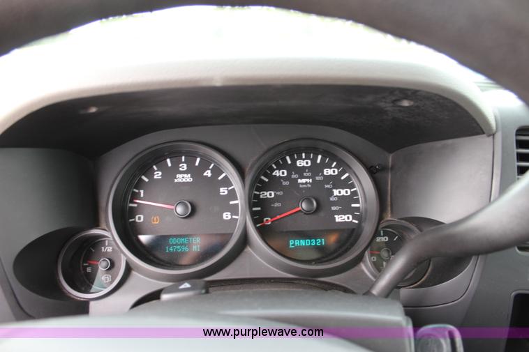 image for item J5772 2007 Chevrolet Silverado 1500 Ext. Cab pickup truck