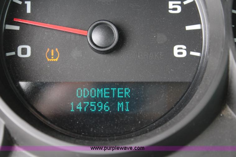 image for item J5772 2007 Chevrolet Silverado 1500 Ext. Cab pickup truck