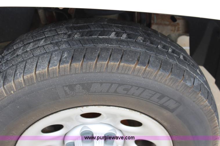 image for item J5772 2007 Chevrolet Silverado 1500 Ext. Cab pickup truck