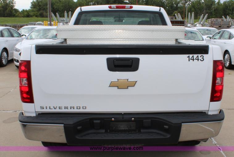 image for item J5773 2008 Chevrolet Silverado 1500 Ext. Cab pickup truck