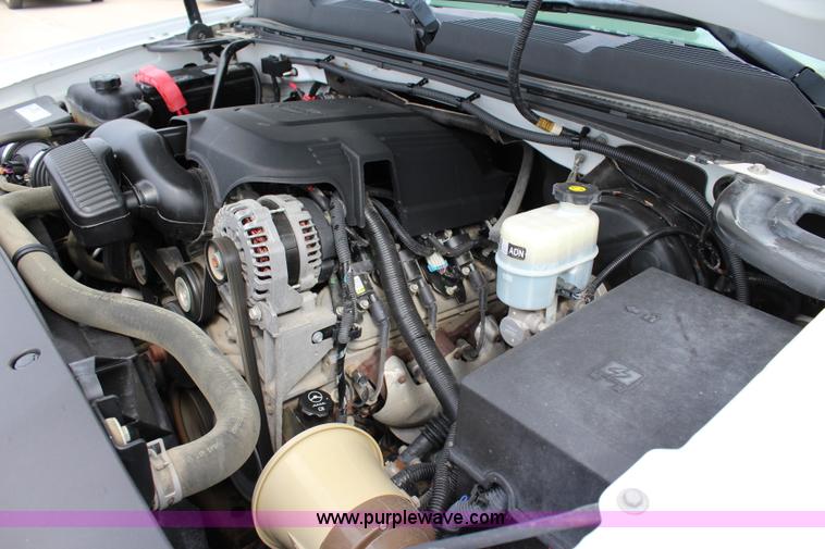 image for item J5773 2008 Chevrolet Silverado 1500 Ext. Cab pickup truck