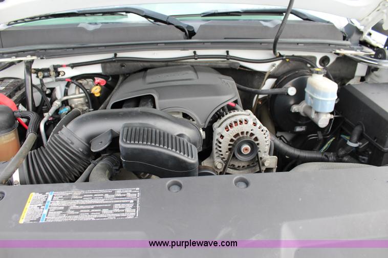 image for item J5775 2008 Chevrolet Silverado 1500 Ext. Cab pickup truck