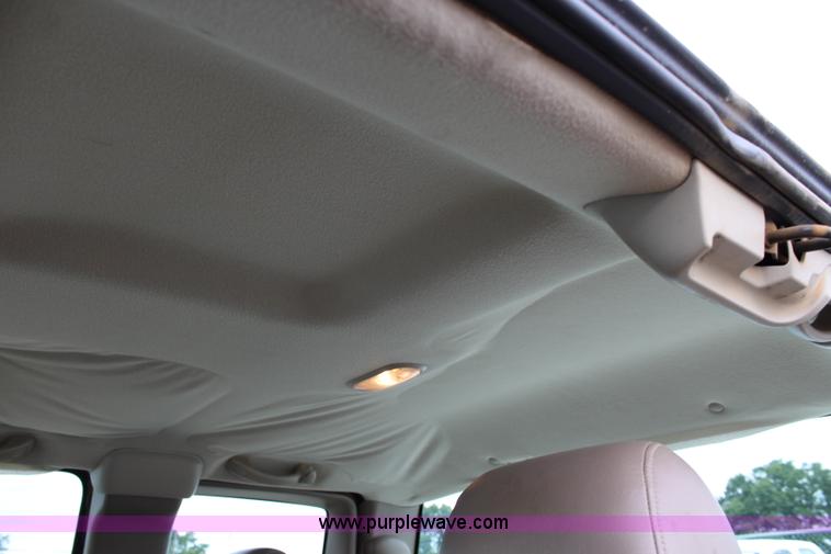 image for item J5776 2004 Chevrolet Silverado 1500 Ext. Cab pickup truck