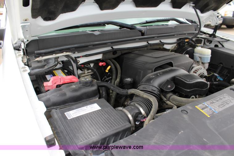 image for item J5777 2007 Chevrolet Silverado 1500 Ext. Cab pickup truck