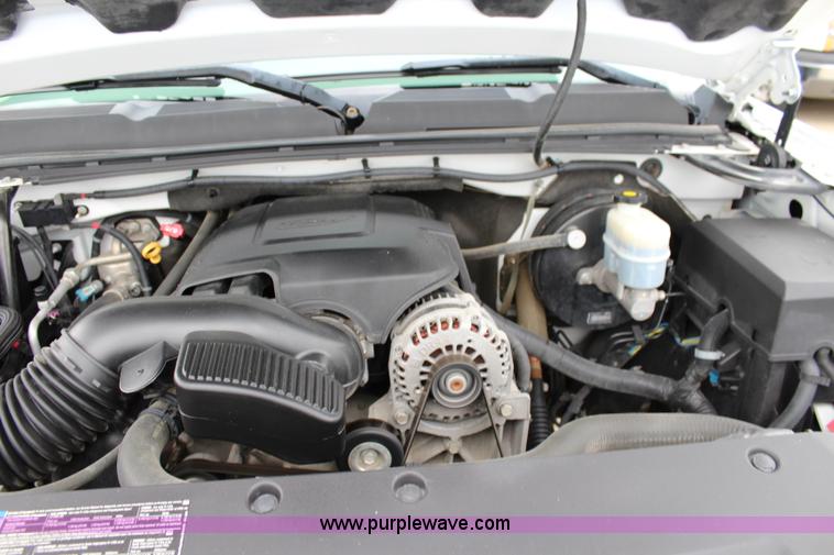 image for item J5778 2008 Chevrolet Silverado 1500 Ext. Cab pickup truck