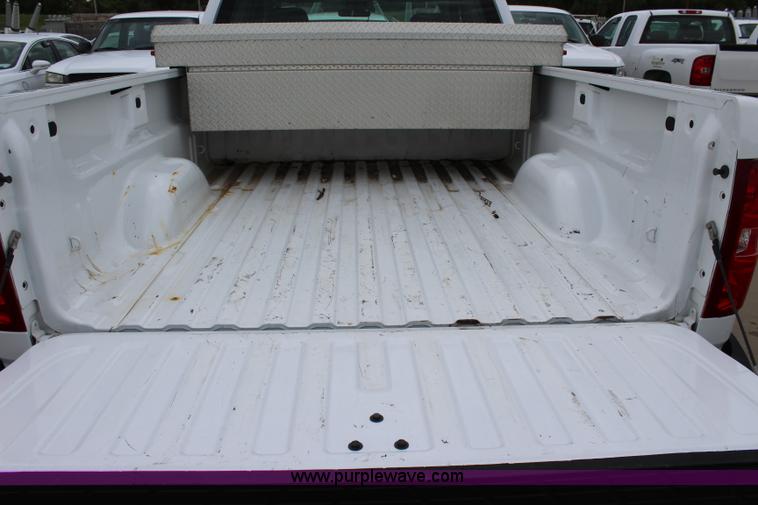 image for item J5778 2008 Chevrolet Silverado 1500 Ext. Cab pickup truck