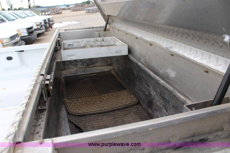 image for item J5778 2008 Chevrolet Silverado 1500 Ext. Cab pickup truck