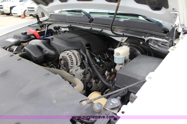 image for item J5779 2008 Chevrolet Silverado 1500 Ext. Cab pickup truck