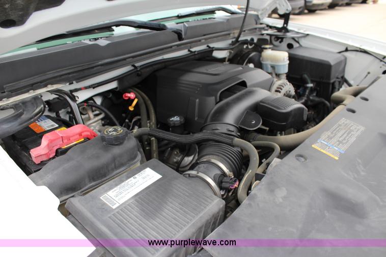 image for item J5779 2008 Chevrolet Silverado 1500 Ext. Cab pickup truck