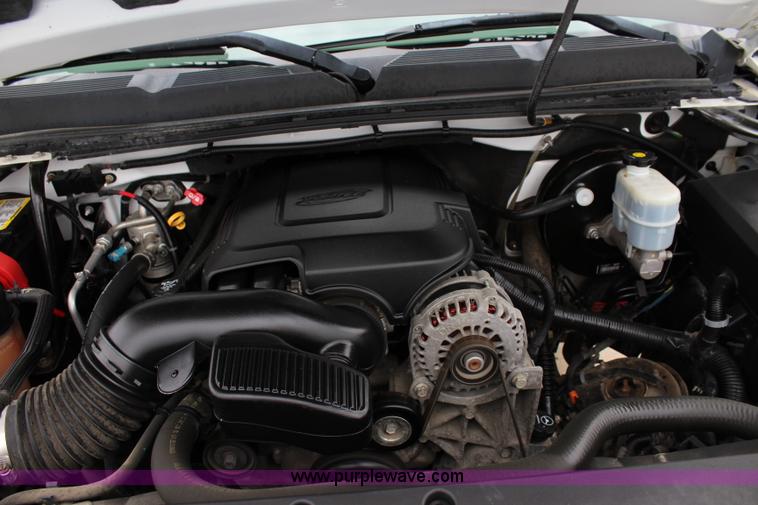 image for item J5780 2008 Chevrolet Silverado 1500 Ext. Cab pickup truck