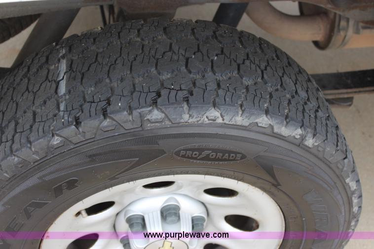 image for item J5780 2008 Chevrolet Silverado 1500 Ext. Cab pickup truck