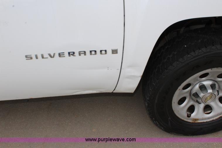 image for item J5780 2008 Chevrolet Silverado 1500 Ext. Cab pickup truck