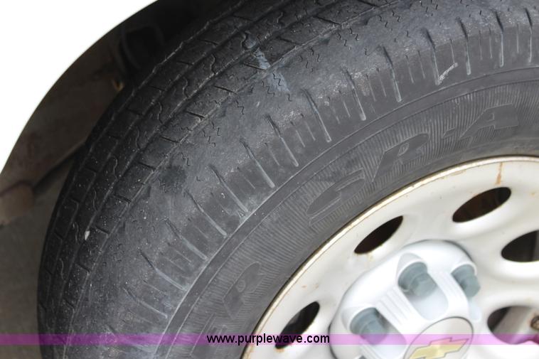 image for item J5781 2005 Chevrolet Silverado 1500 Ext. Cab pickup truck