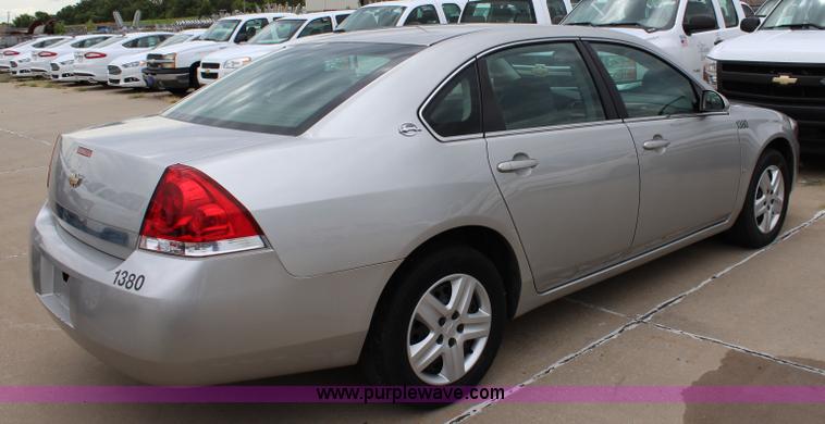 image for item J5782 2008 Chevrolet Impala LS