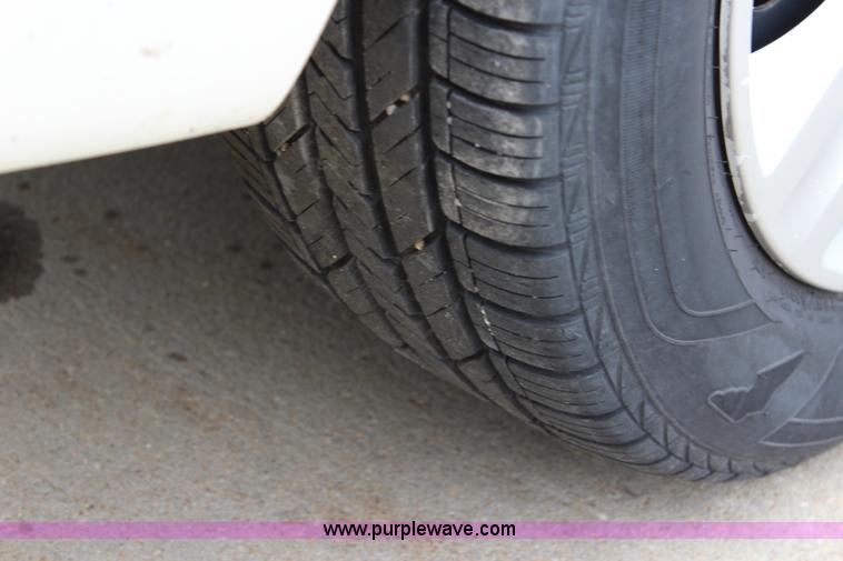 image for item J5786 2008 Chevrolet Impala LS