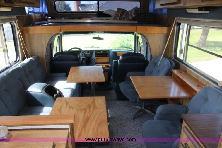 image for item J5831 1981 Chevrolet G30 RV
