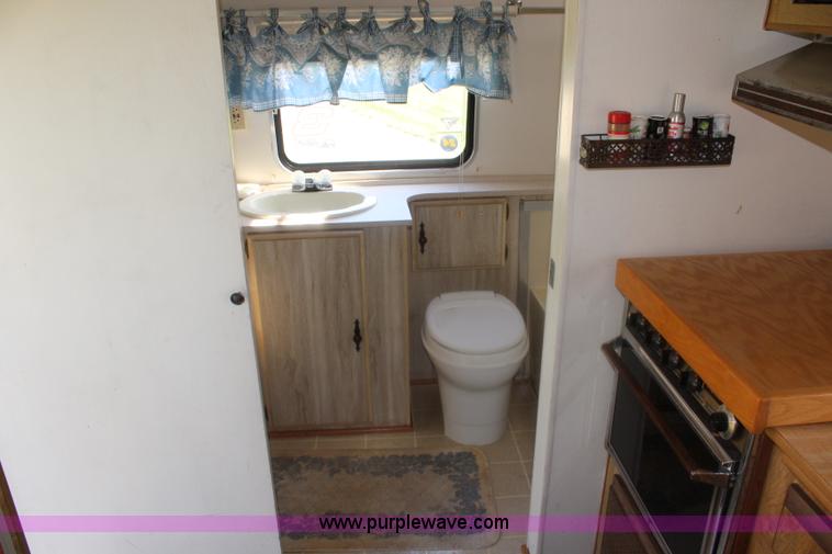 image for item J5831 1981 Chevrolet G30 RV