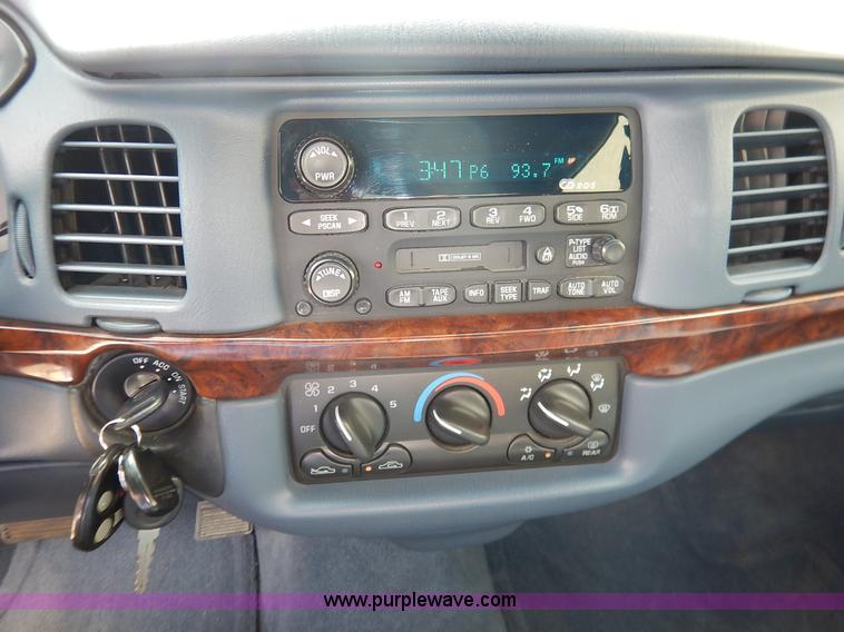 image for item J6454 2001 Chevrolet Impala