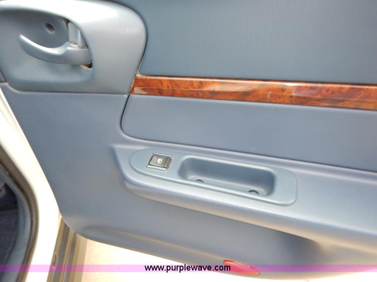 image for item J6454 2001 Chevrolet Impala