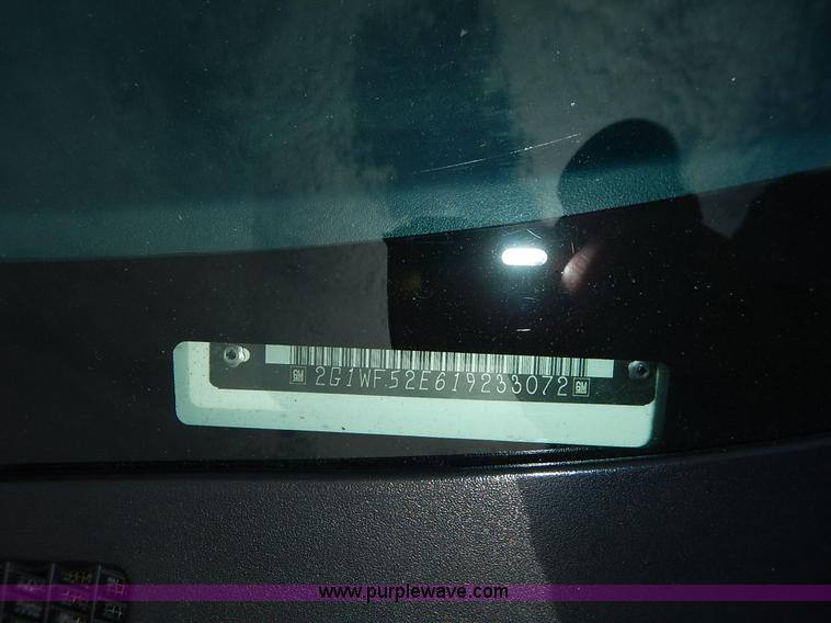 image for item J6454 2001 Chevrolet Impala