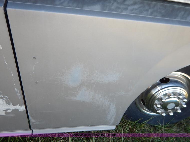 image for item J6474 1995 Fleetwood Pace Arrow RV