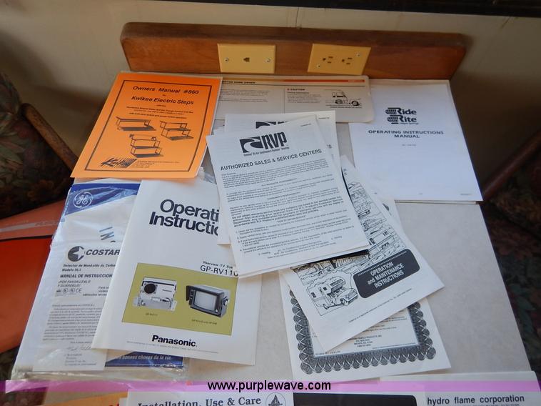 image for item J6474 1995 Fleetwood Pace Arrow RV