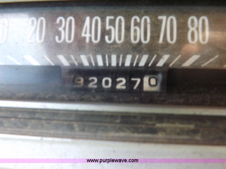 image for item J6862 1971 Dodge D40 truck cab and chassis