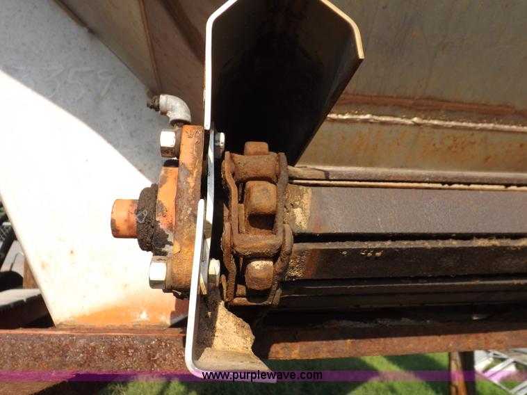 image for item J6863 Swenson spreader