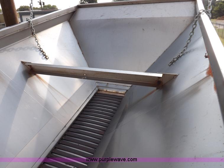 image for item J6863 Swenson spreader