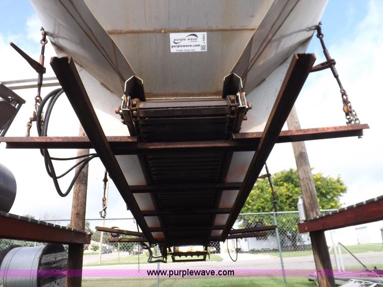 image for item J6863 Swenson spreader