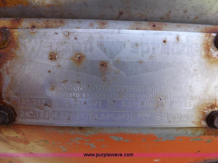 image for item J6863 Swenson spreader