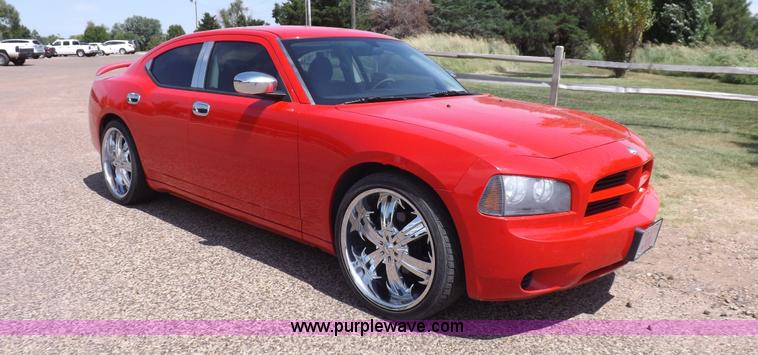 image for item J6865 2008 Dodge Charger SE