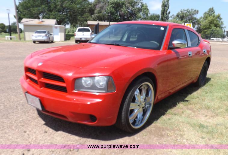 image for item J6865 2008 Dodge Charger SE