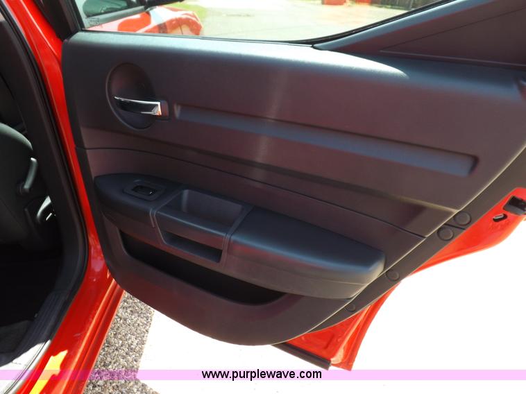 image for item J6865 2008 Dodge Charger SE