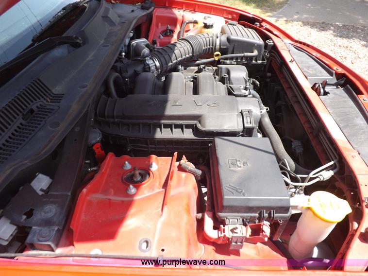 image for item J6865 2008 Dodge Charger SE