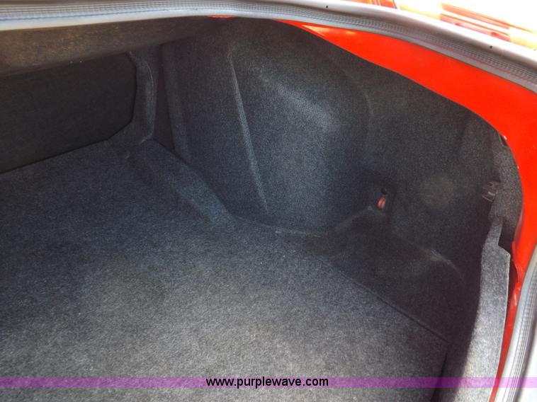 image for item J6865 2008 Dodge Charger SE