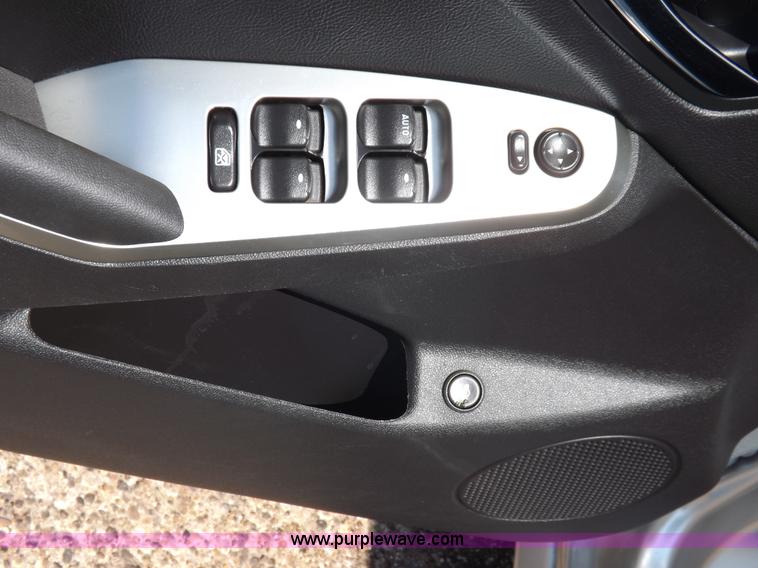 image for item J6866 2010 Pontiac G6