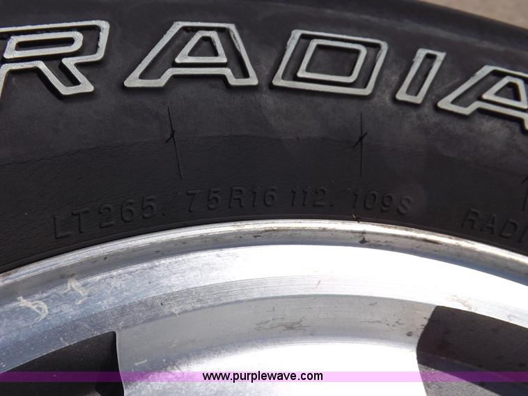 image for item J6872 (4) tires and wheels