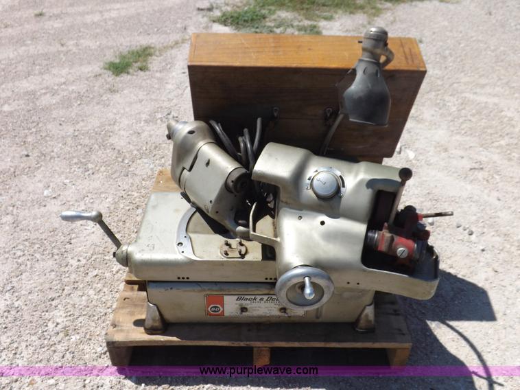 image for item J6873 Black & Decker valve grinder and seat grinder