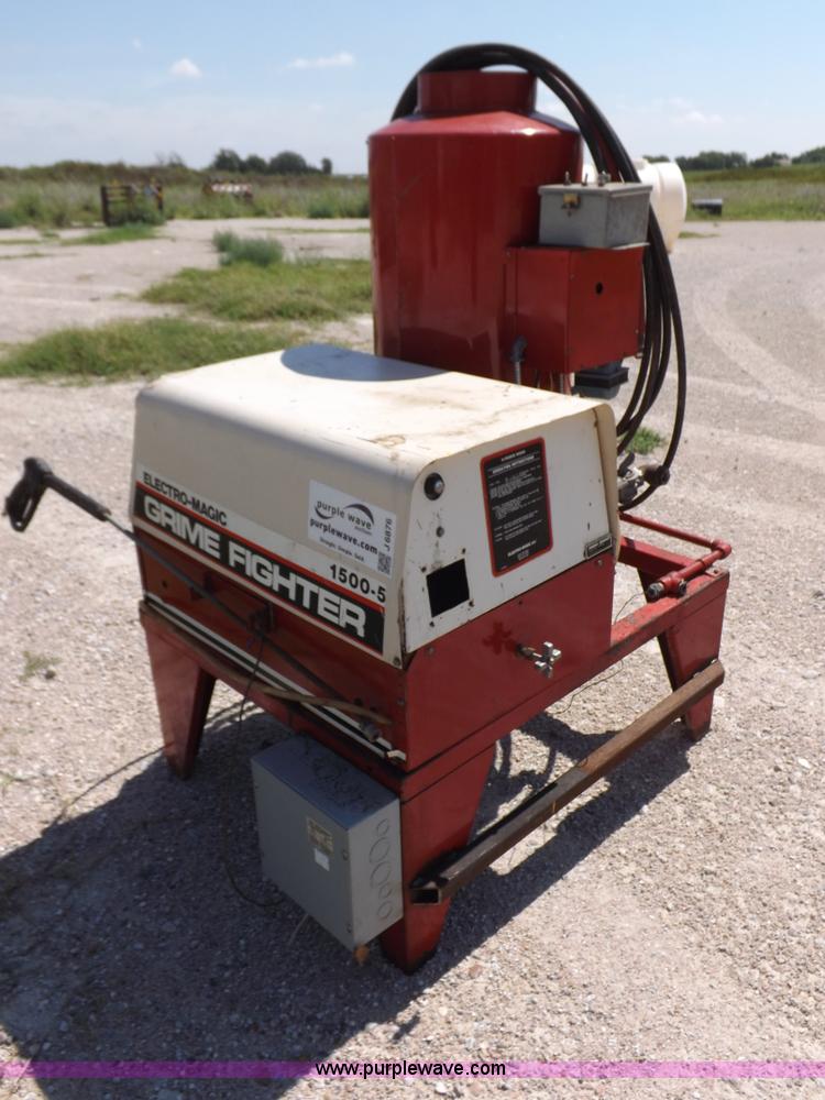 image for item J6876 Electro-Magic hot water pressure washer