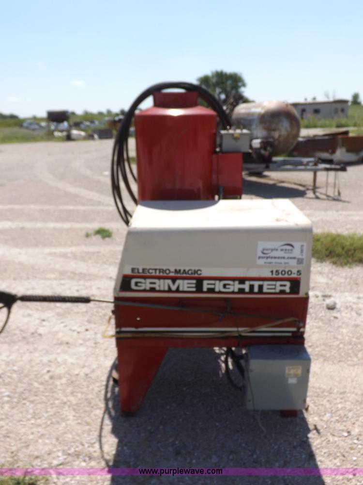 image for item J6876 Electro-Magic hot water pressure washer