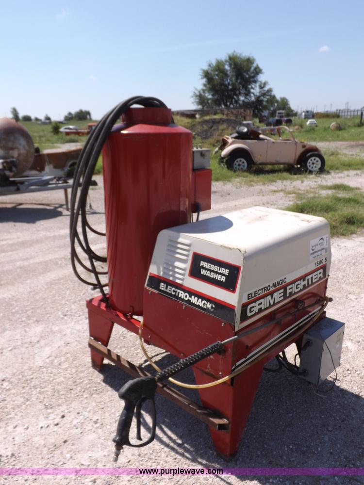 image for item J6876 Electro-Magic hot water pressure washer