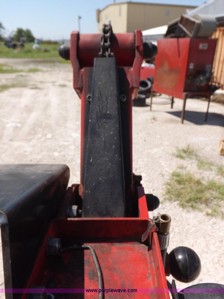 image for item J6877 Hunter rim clamp tire machine