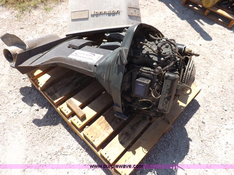 image for item J6879 Johnson 85ESL71 outboard motor