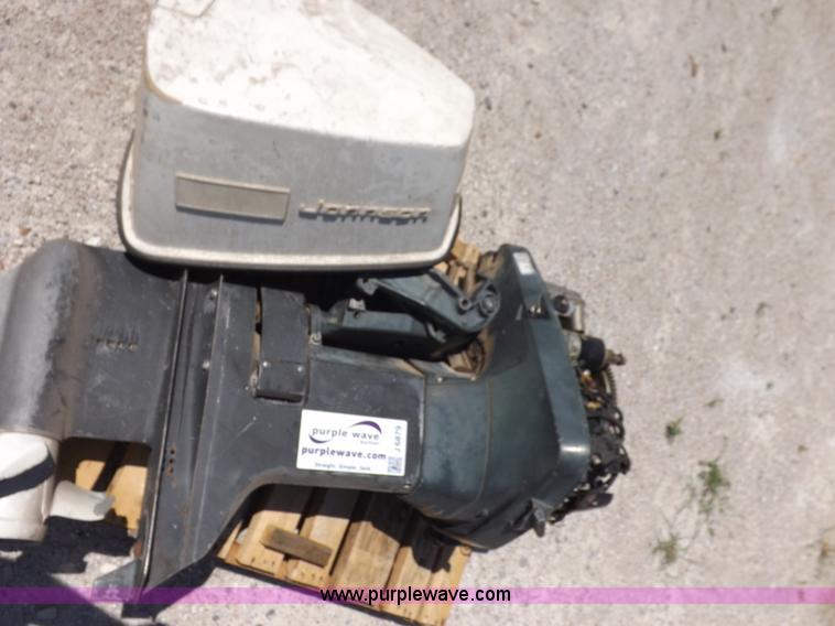 image for item J6879 Johnson 85ESL71 outboard motor