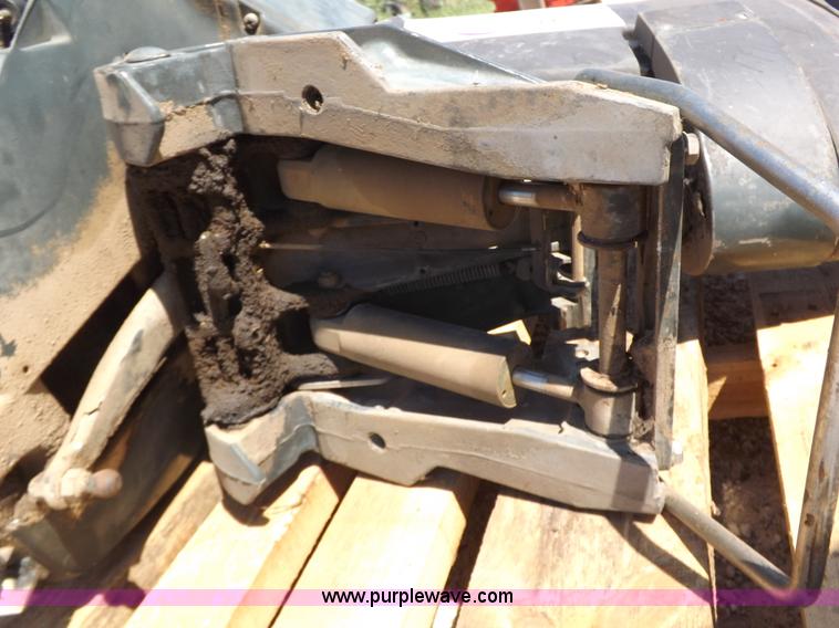 image for item J6879 Johnson 85ESL71 outboard motor