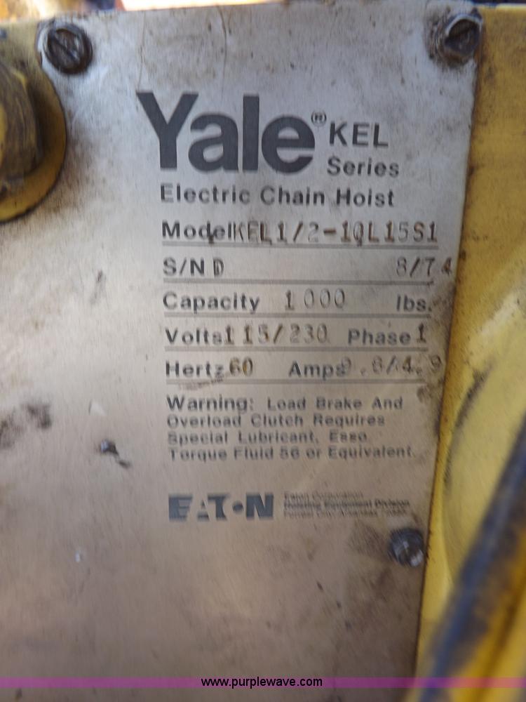 image for item J6880 Yale overhead chain hoist