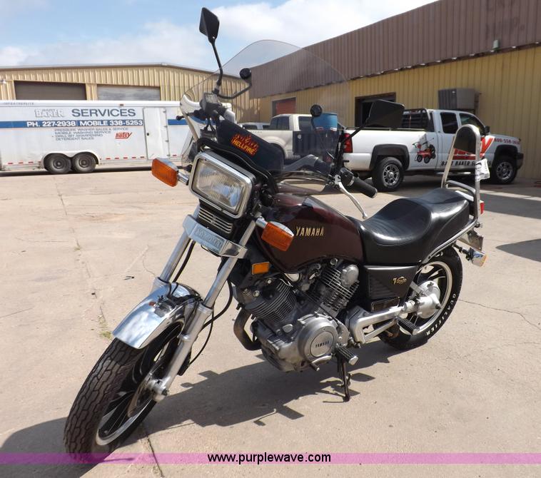 image for item J6882 1982 Yamaha Virago XV920 motorcycle
