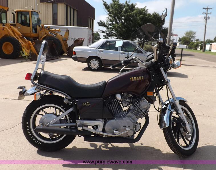 image for item J6882 1982 Yamaha Virago XV920 motorcycle